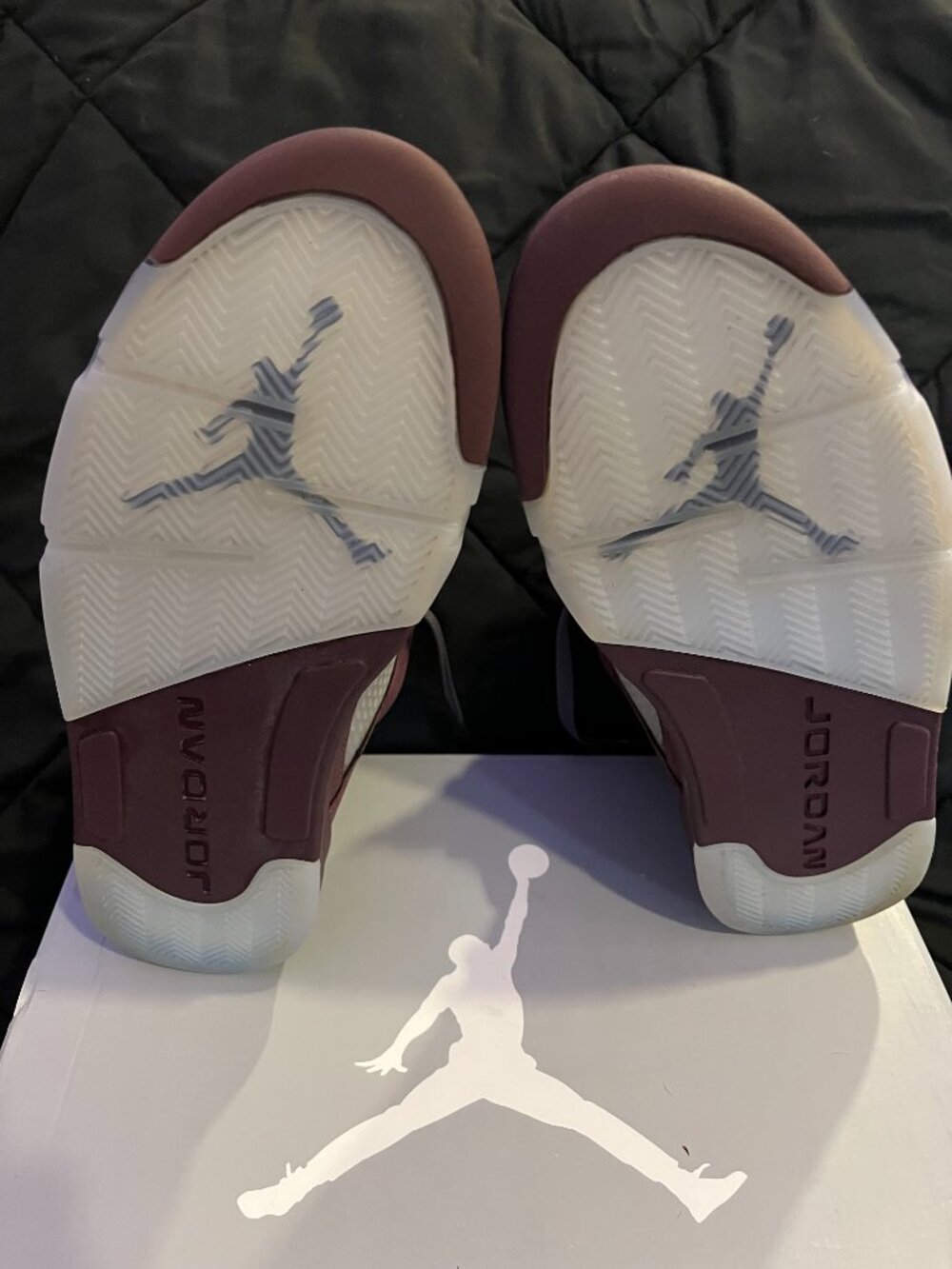 🔥 Jordan 5 Burgundy Size 12 Men Very Clean No Box 🔥 - Picture 5 of 5